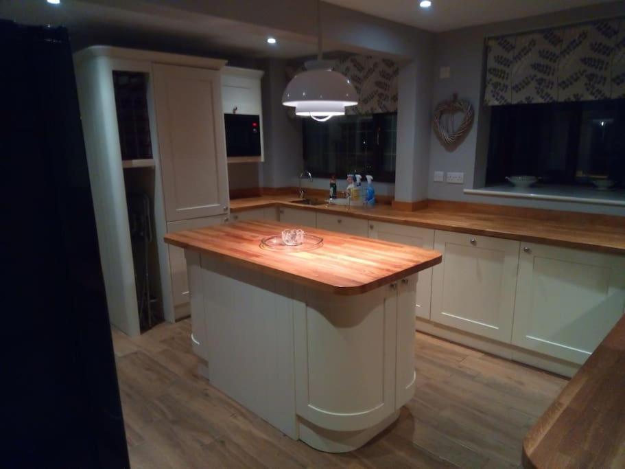 Holiday home The Retreat, A Luxury Riverside & Garden *