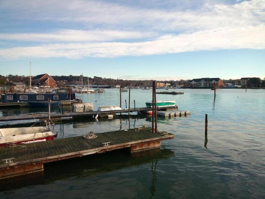 Holiday home The Retreat, A Luxury Riverside & Garden Southampton