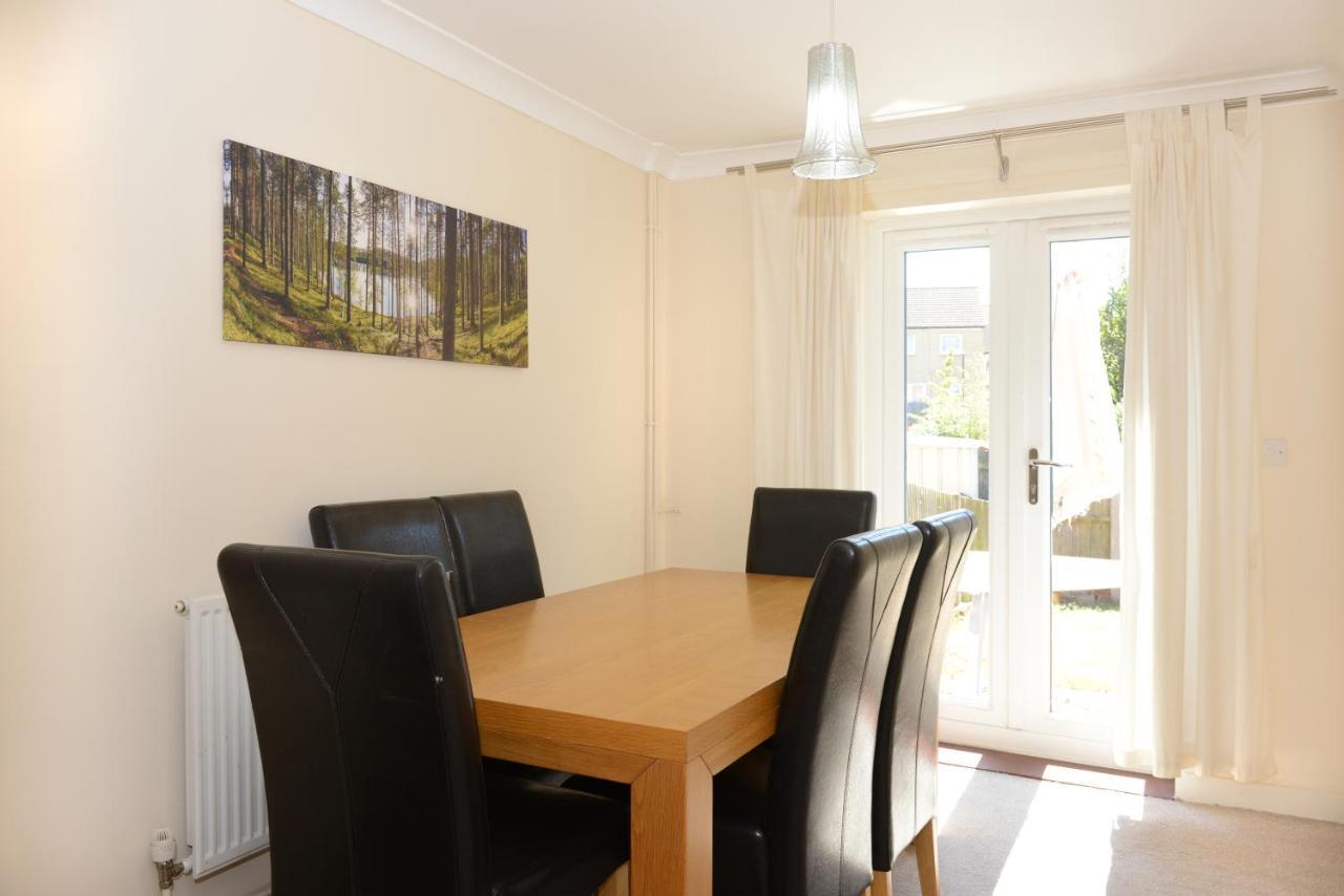 Centre Townhouse Sleeps 9 With Free Parking! * Southampton