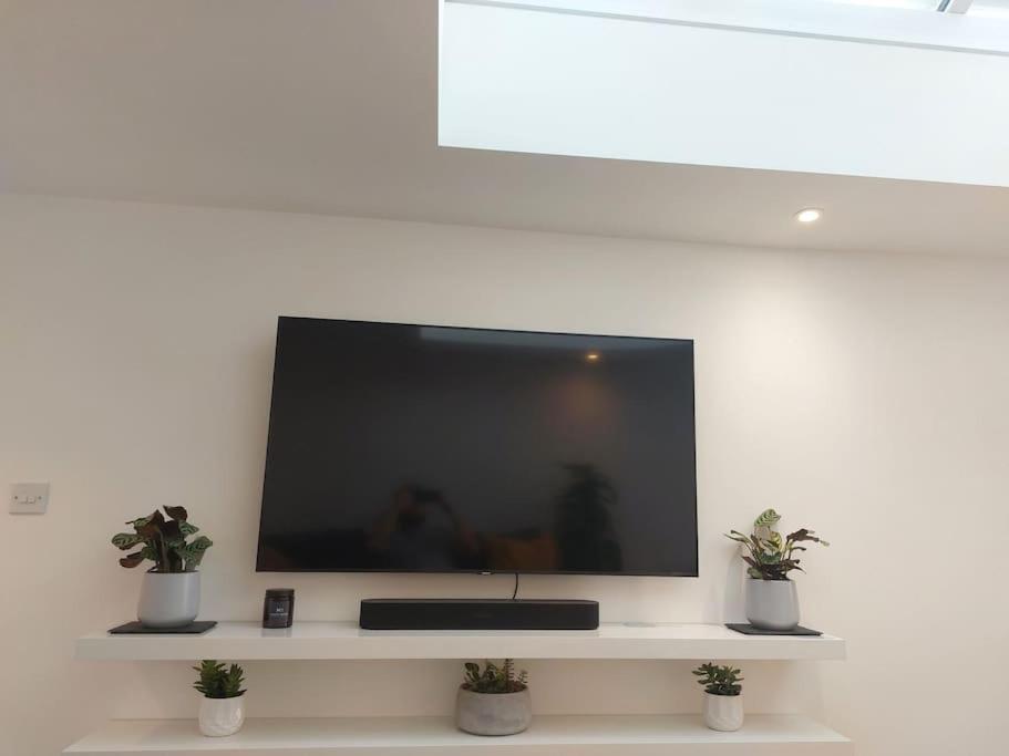 Apartamento 1 Bedroom Modern Duplex