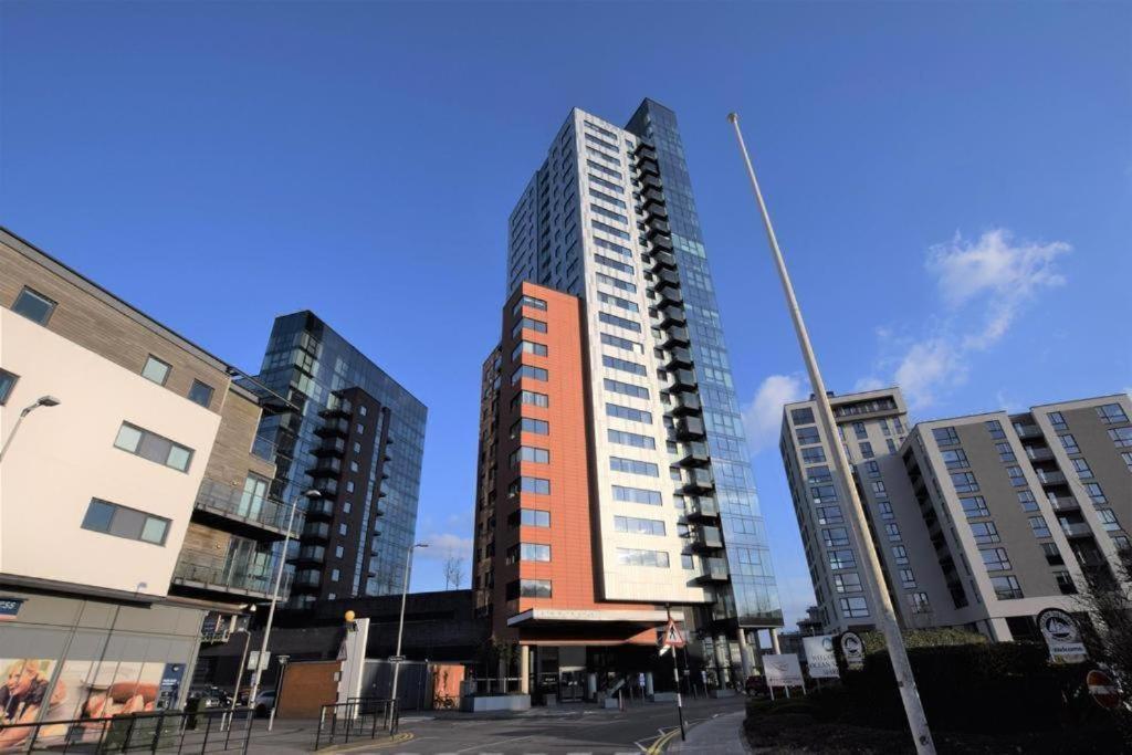 Apartment Imperial Stays - Ocean Village - Wifi Southampton