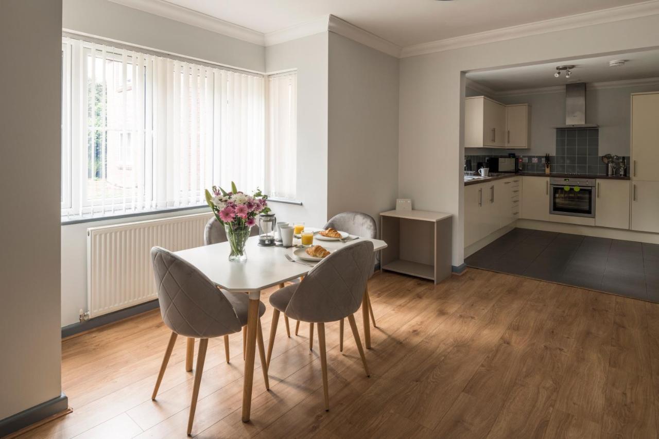 Bassett Road, By Viridian Apartment *