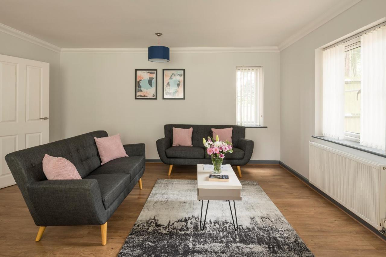 Apartment Bassett Road, By Viridian Southampton