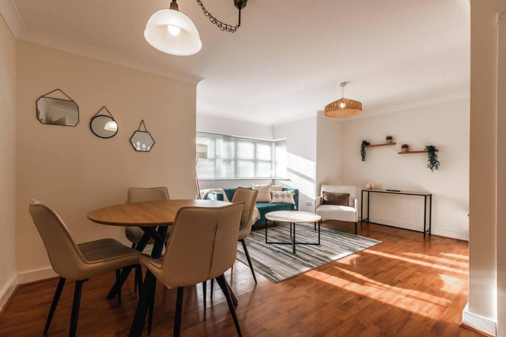 Apartment Azurite - 2 Bedroom Flat *