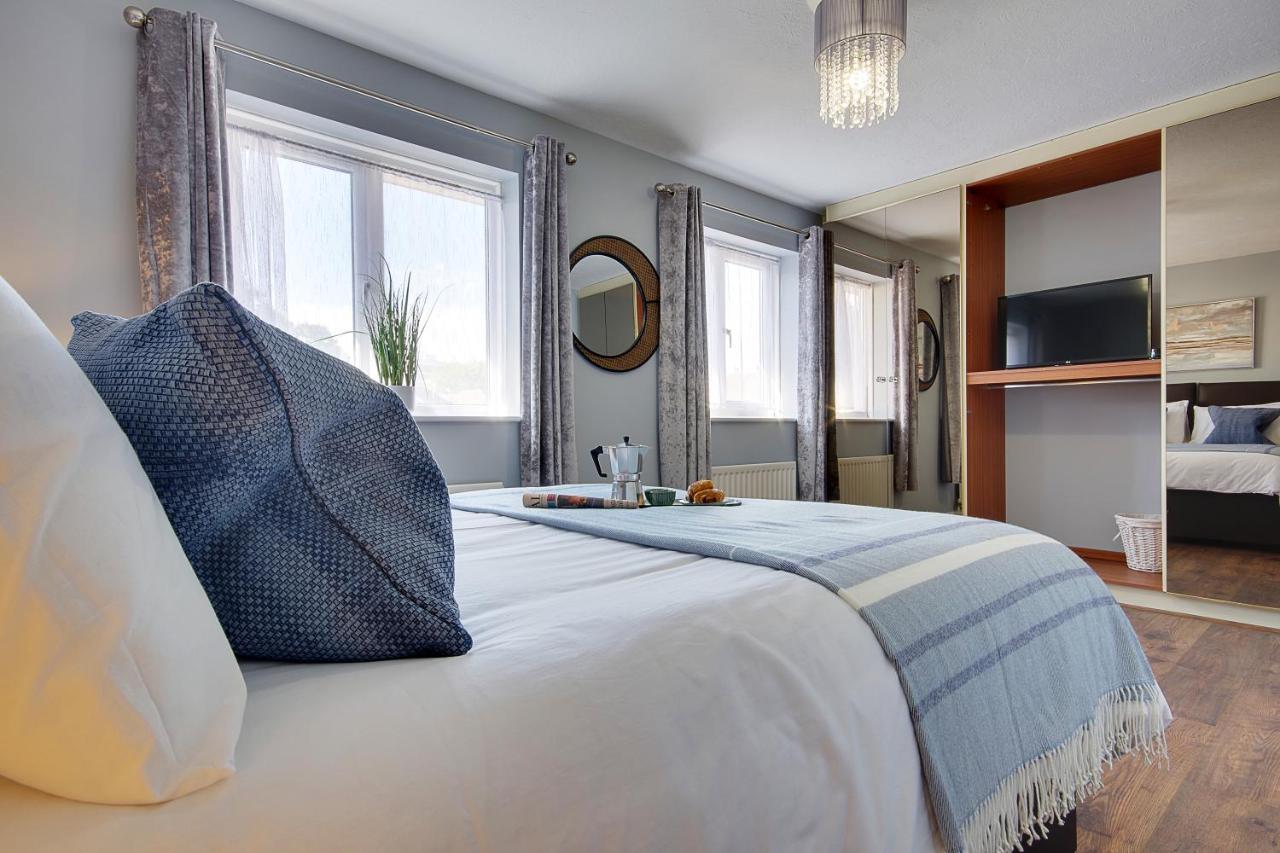 14 Oxford Mews - 5 Star Living For Up To 10 People Holiday home *