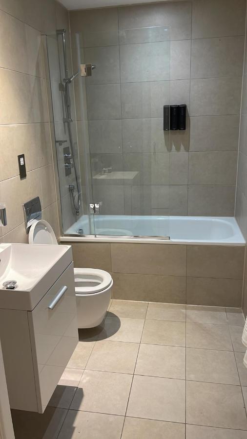Imperial Stays - Ocean Village - Wifi Southampton