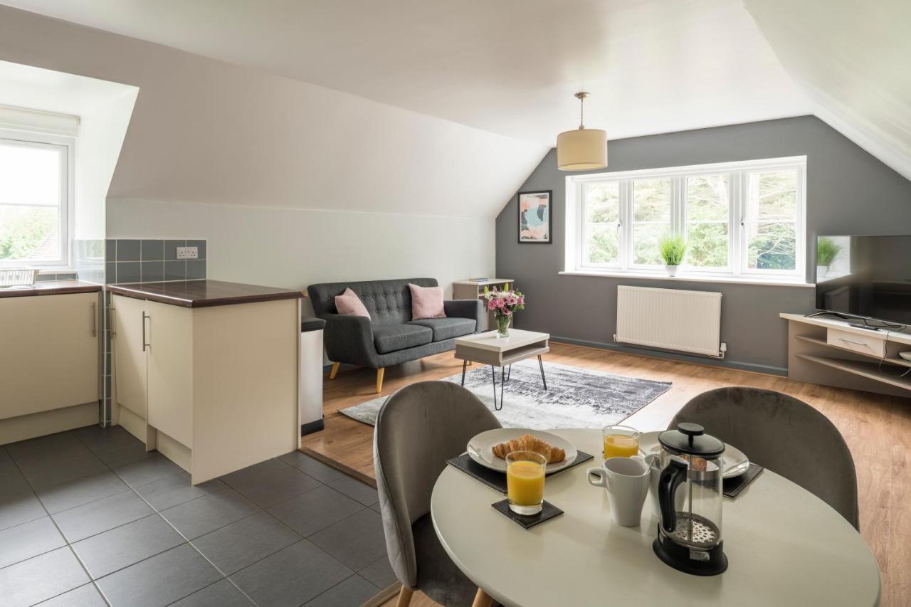 Apartment Bassett Road, By Viridian *