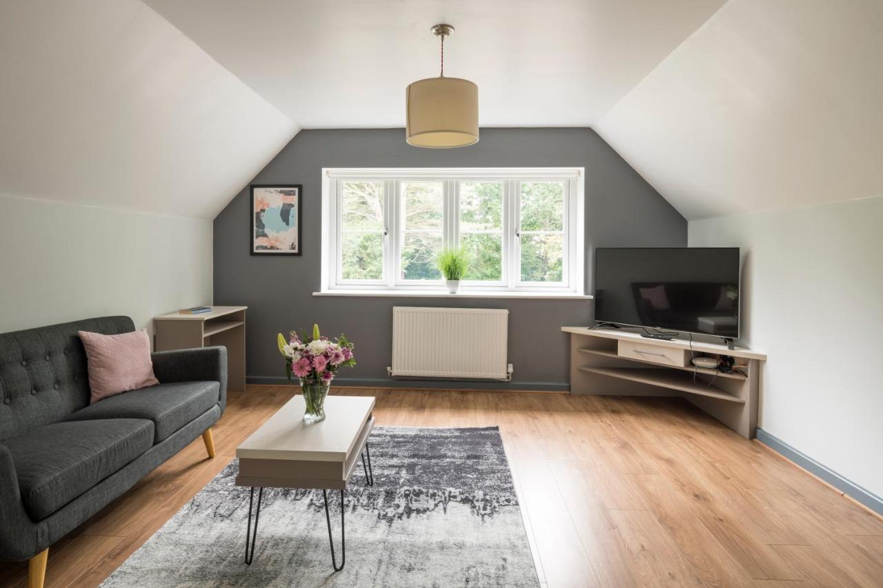 Bassett Road, By Viridian Apartment Southampton