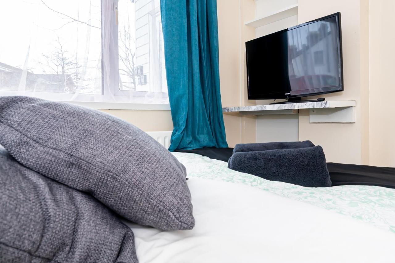Guest house Shirley House 3: City-center Self-catering With Smart Check-in *