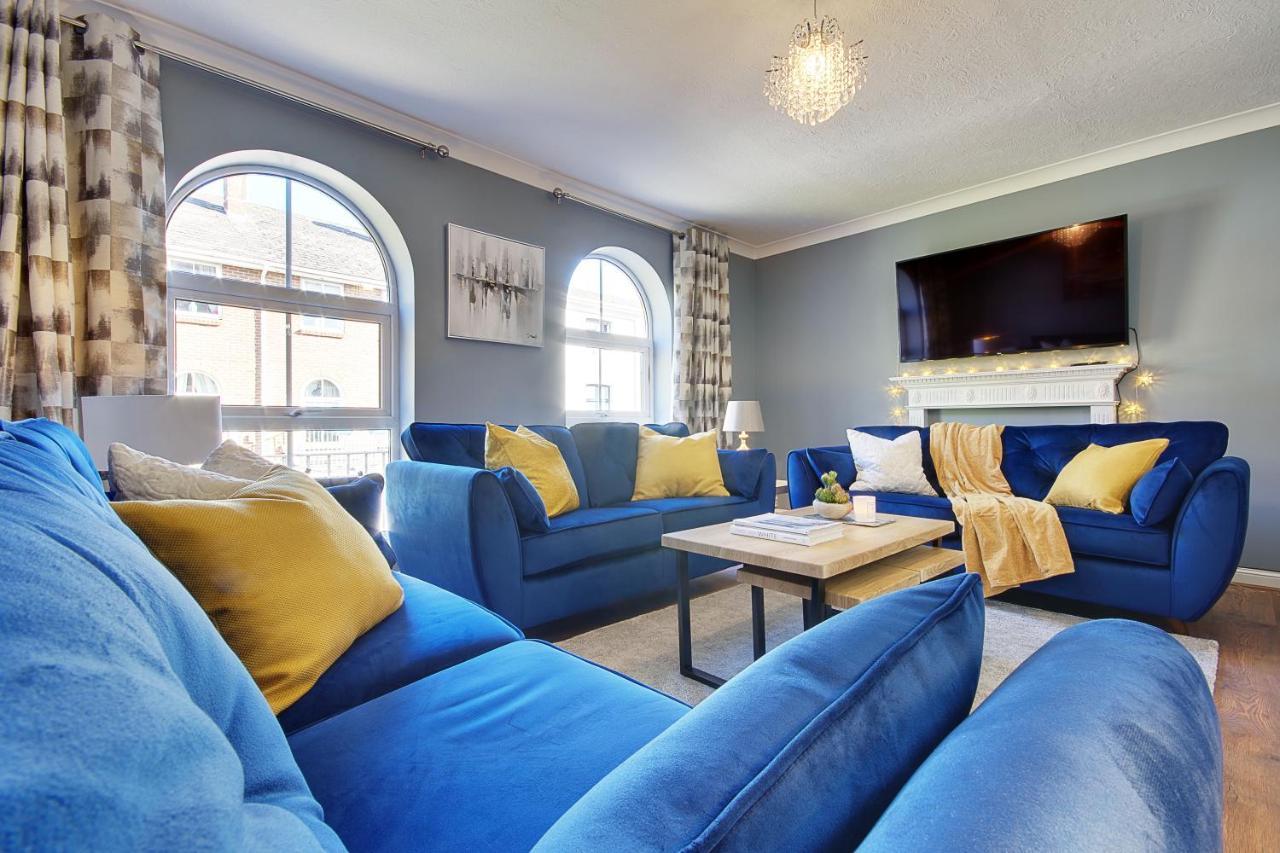 Holiday home 14 Oxford Mews - 5 Star Living For Up To 10 People Southampton