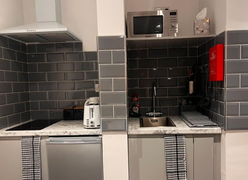 Unique Studio In Apartment