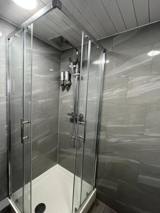 Apartment In St Denys *