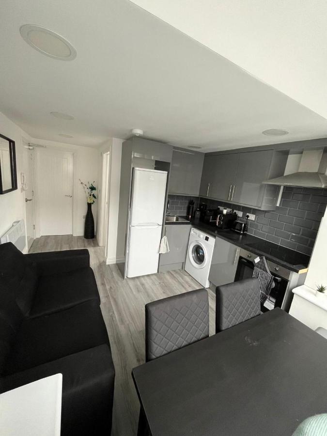 Apartment In St Denys Southampton