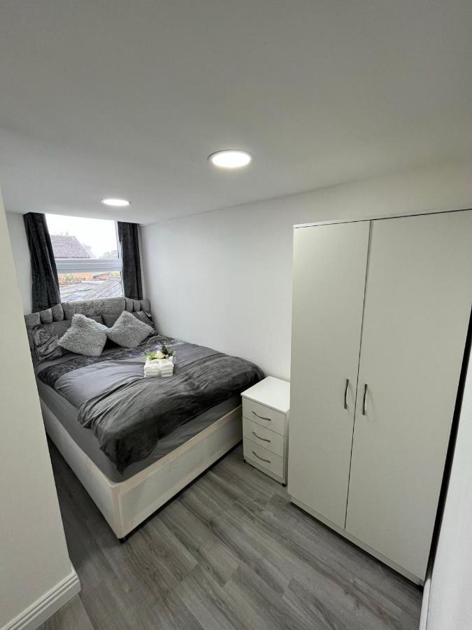 Apartment In St Denys Southampton
