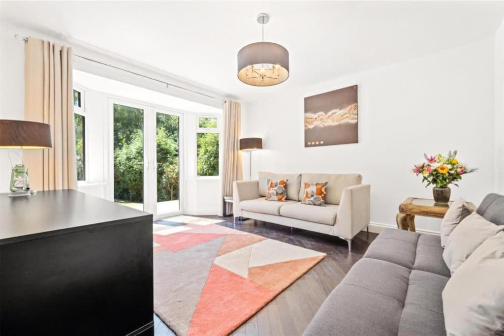 Holiday home Hampshire Gated In Exclusive Location