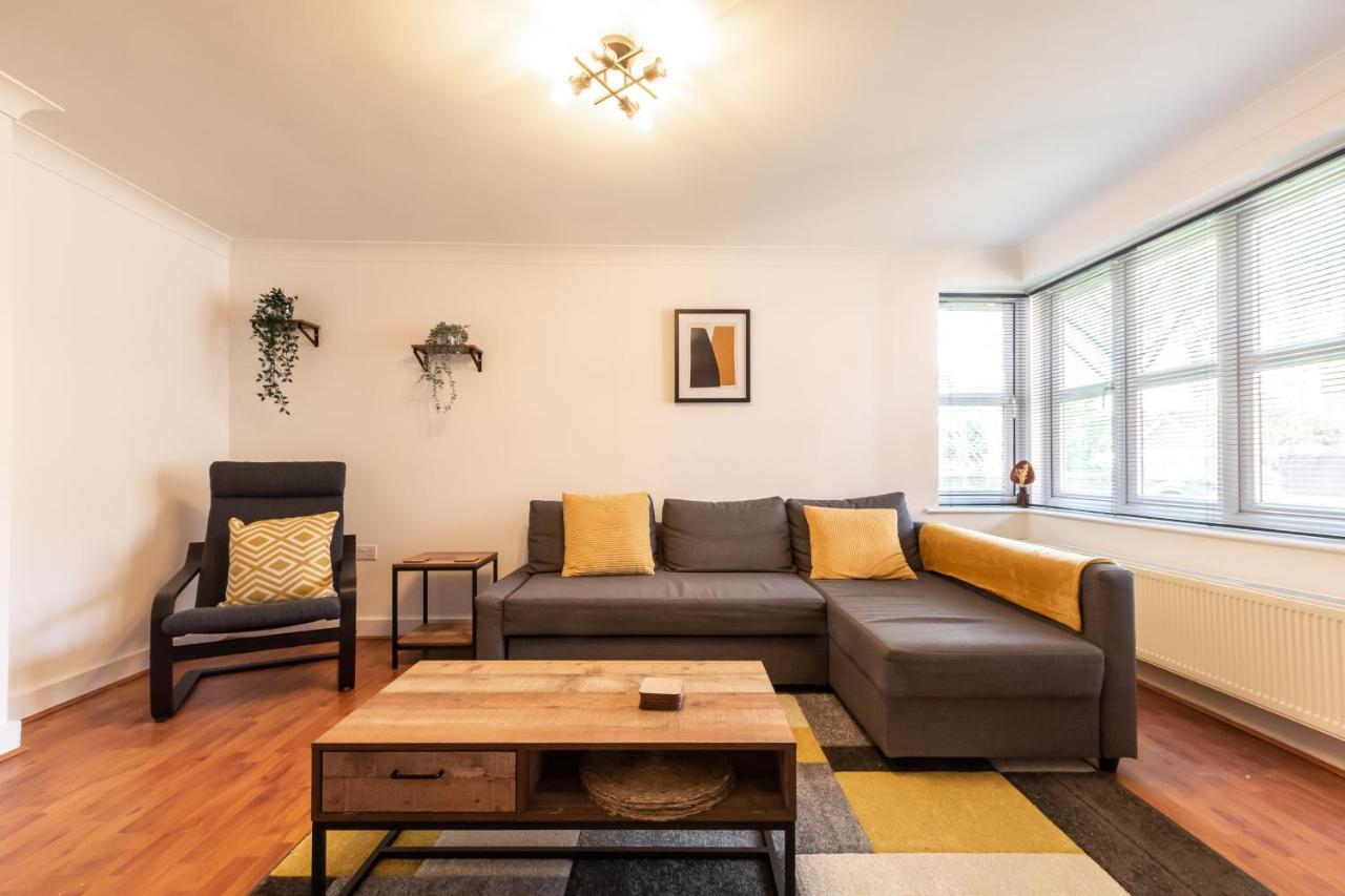 Apartment Beryl - 2 Bedroom Flat With Parking Southampton