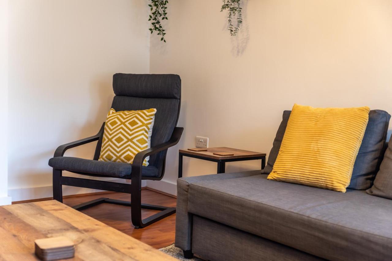Beryl - 2 Bedroom Flat With Parking Apartment