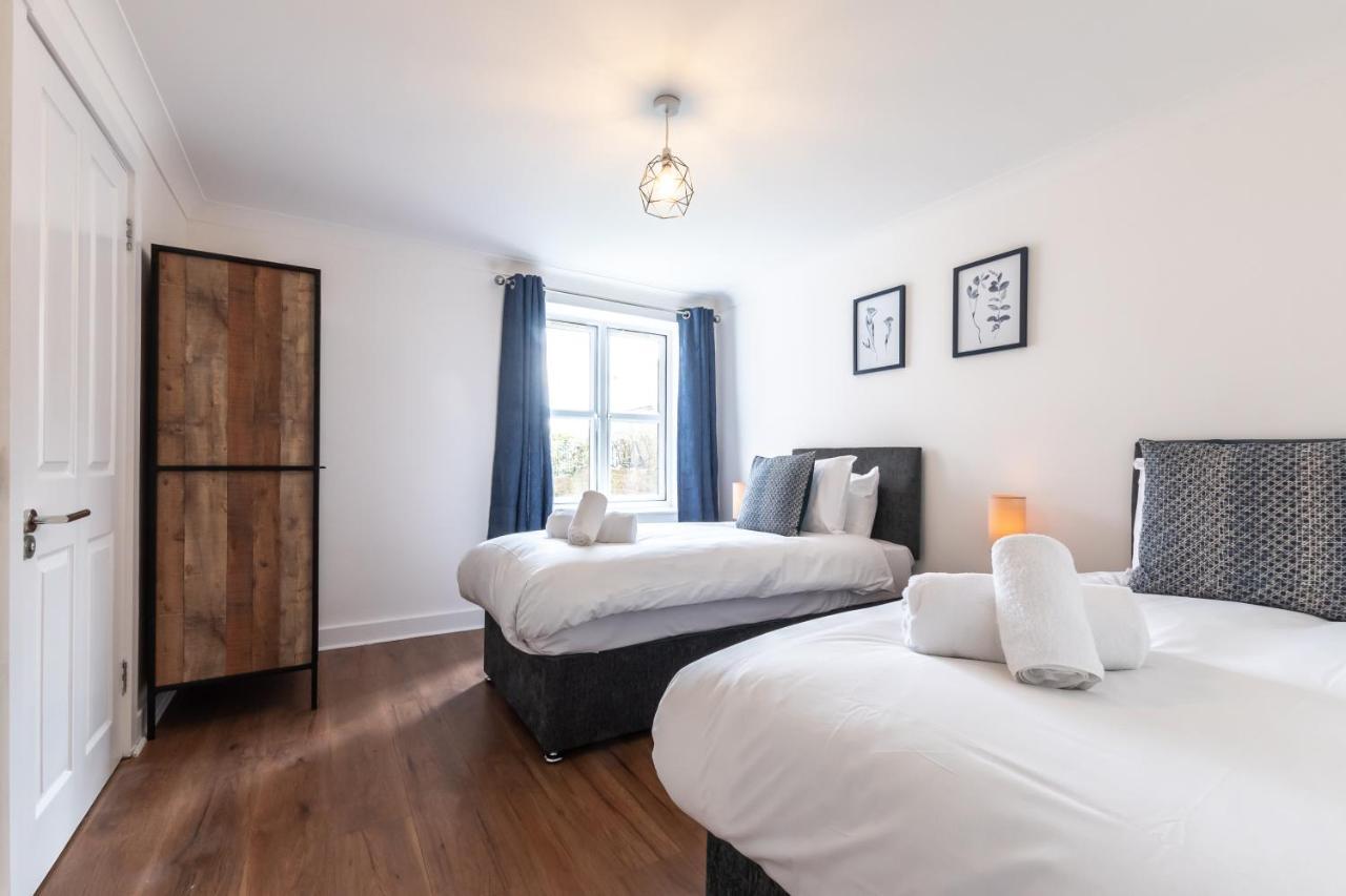 Beryl - 2 Bedroom Flat With Parking Southampton