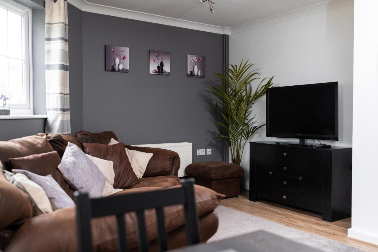 Charming 2br Ground Floor Flat In Sholing, 11 Mins From Centre - Recently Set Up With Apartamento