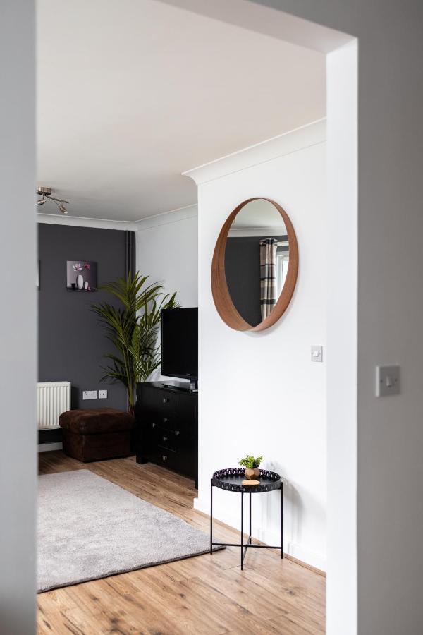 Apartamento Charming 2br Ground Floor Flat In Sholing, 11 Mins From Centre - Recently Set Up With *