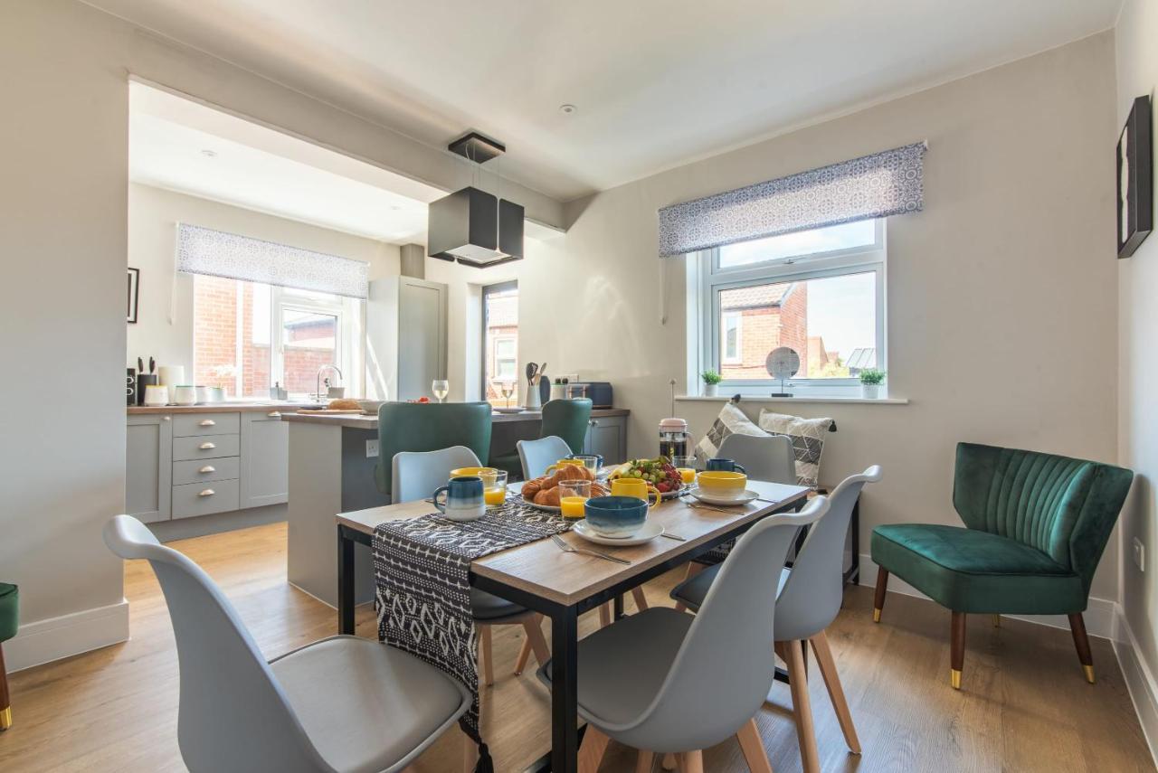 Spacious House Sanctuary In The Southampton