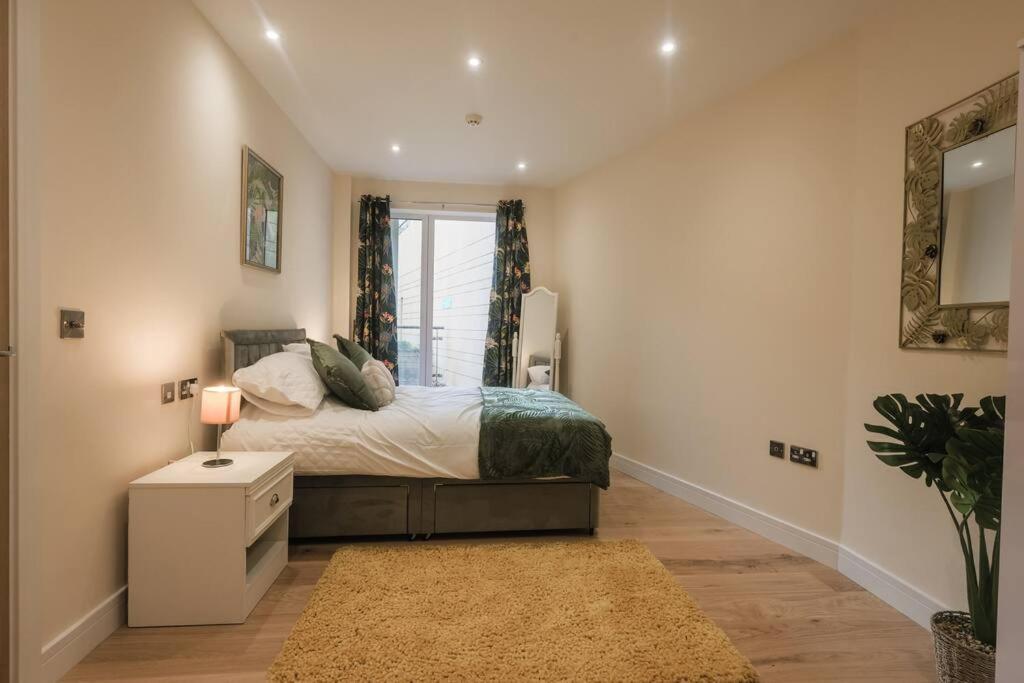 Ocean - 2 Bed Flat Sleeps 6 With Gym Access Apartment Southampton