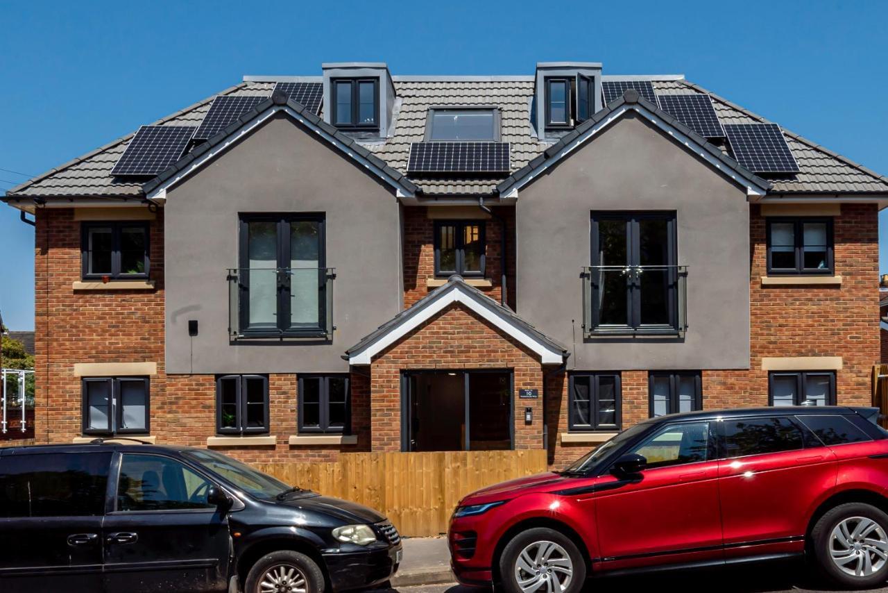 Shirley Apartments, 2 Bedroom, Sleeps Up To 6, New Build, 6 Min Drive To Cruise Ship Terminals And Centre * Southampton