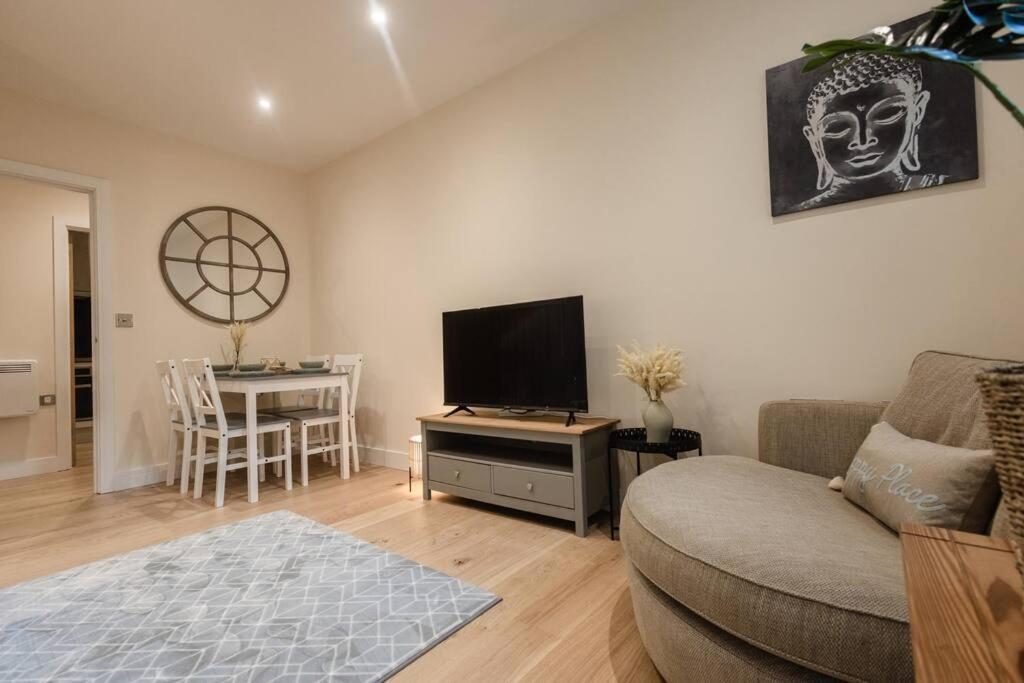Ocean - 2 Bed Flat Sleeps 6 With Gym Access Apartment Southampton
