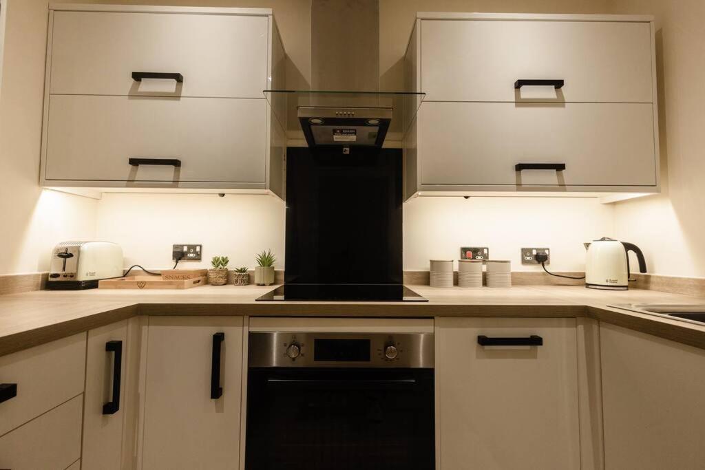 Ocean - 2 Bed Flat Sleeps 6 With Gym Access Apartment Southampton