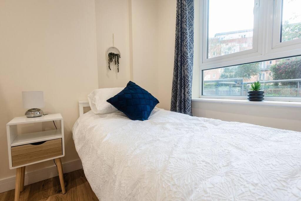 Ocean - 2 Bed Flat Sleeps 6 With Gym Access Apartment Southampton