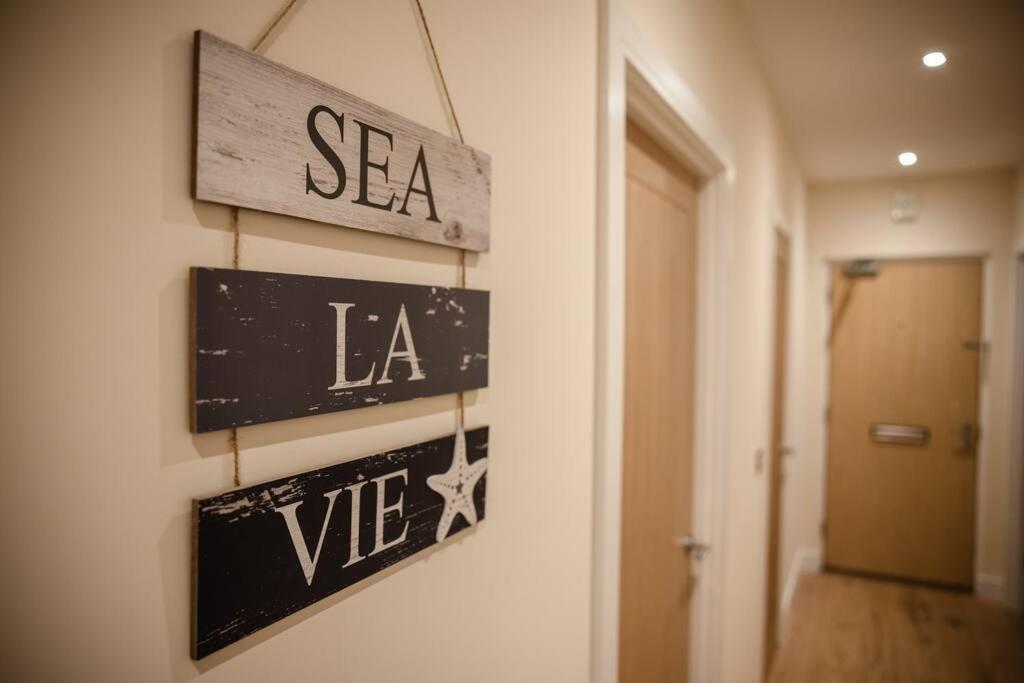 Ocean - 2 Bed Flat Sleeps 6 With Gym Access * Southampton