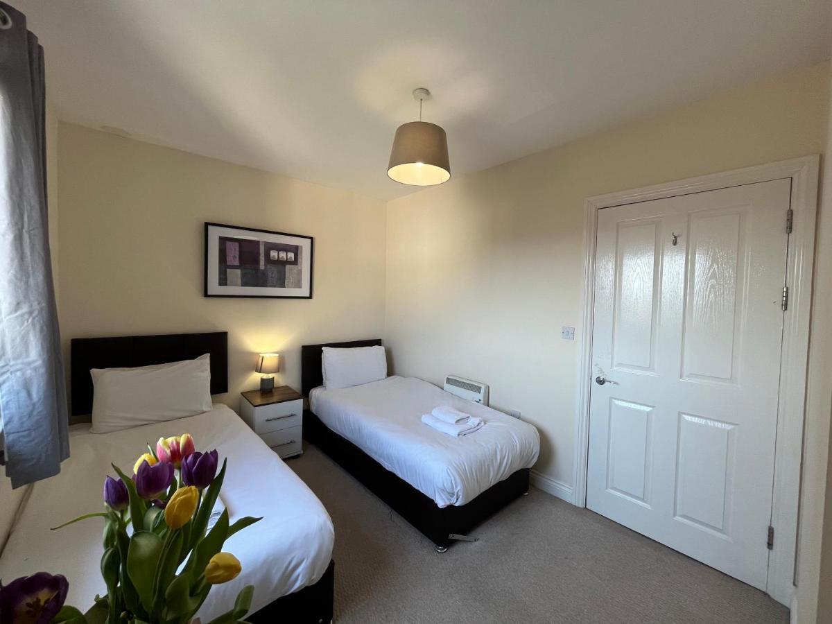 Two Bed Flat White Star Place Apartment *