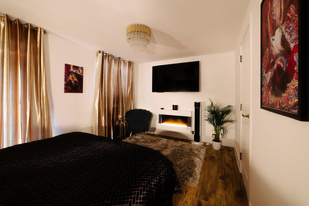 Casa - Kinky Uk Southampton