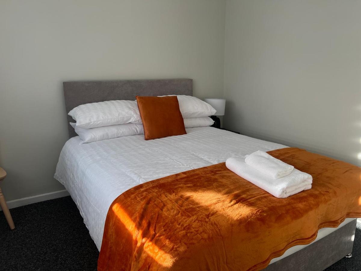 The Coral Southampton, Family Rooms, Suitable For Contractors Guest house *