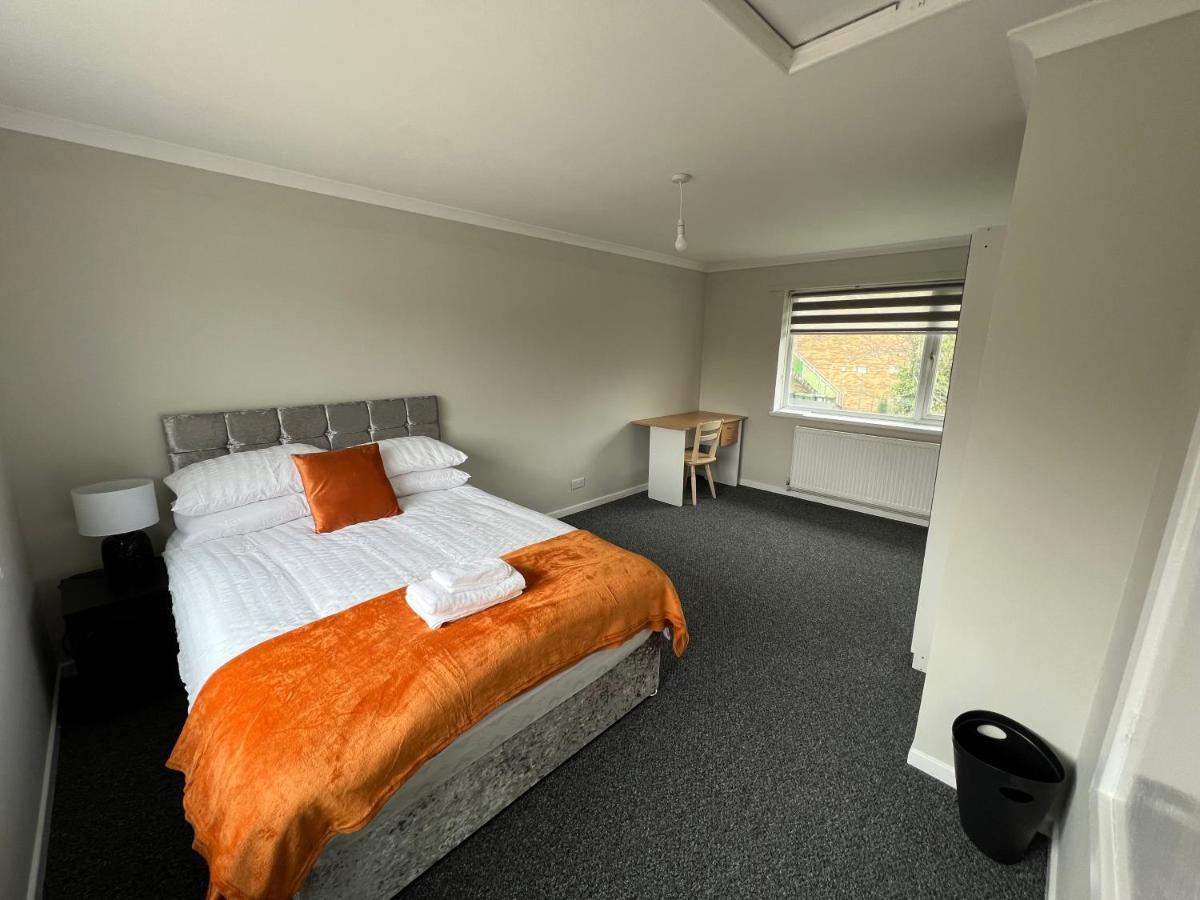 The Coral Southampton, Family Rooms, Suitable For Contractors Guest house *