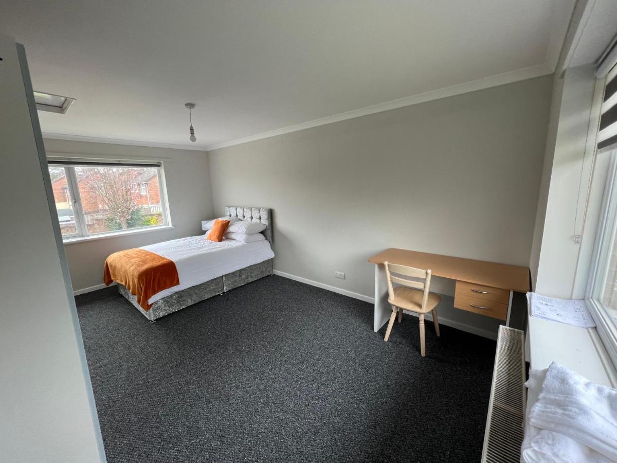 The Coral Southampton, Family Rooms, Suitable For Contractors Guest house Southampton