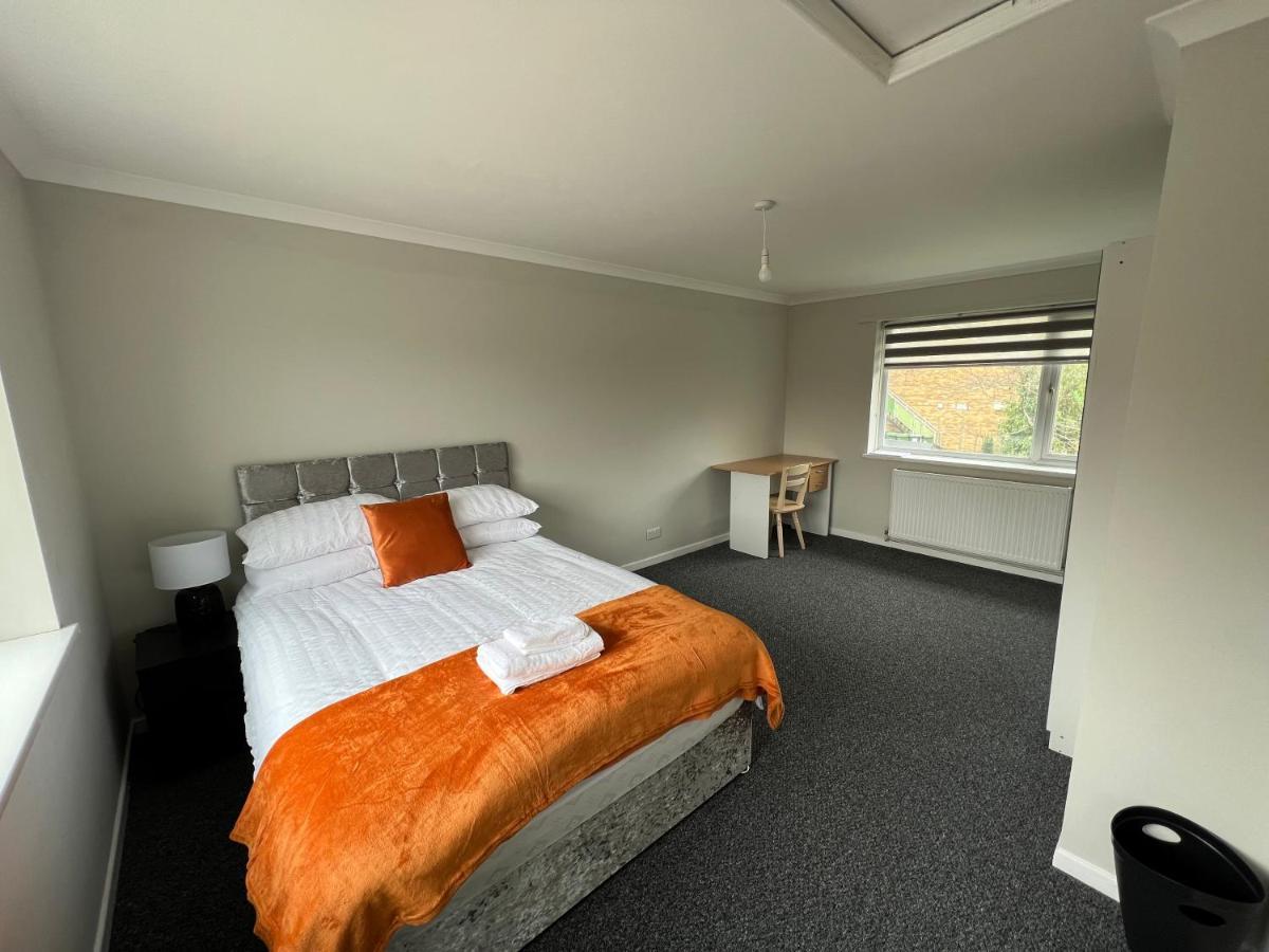 The Coral Southampton, Family Rooms, Suitable For Contractors Southampton