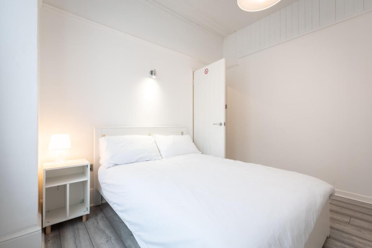 Newly Renovated 2 Bed Ground Floor Flat * Southampton