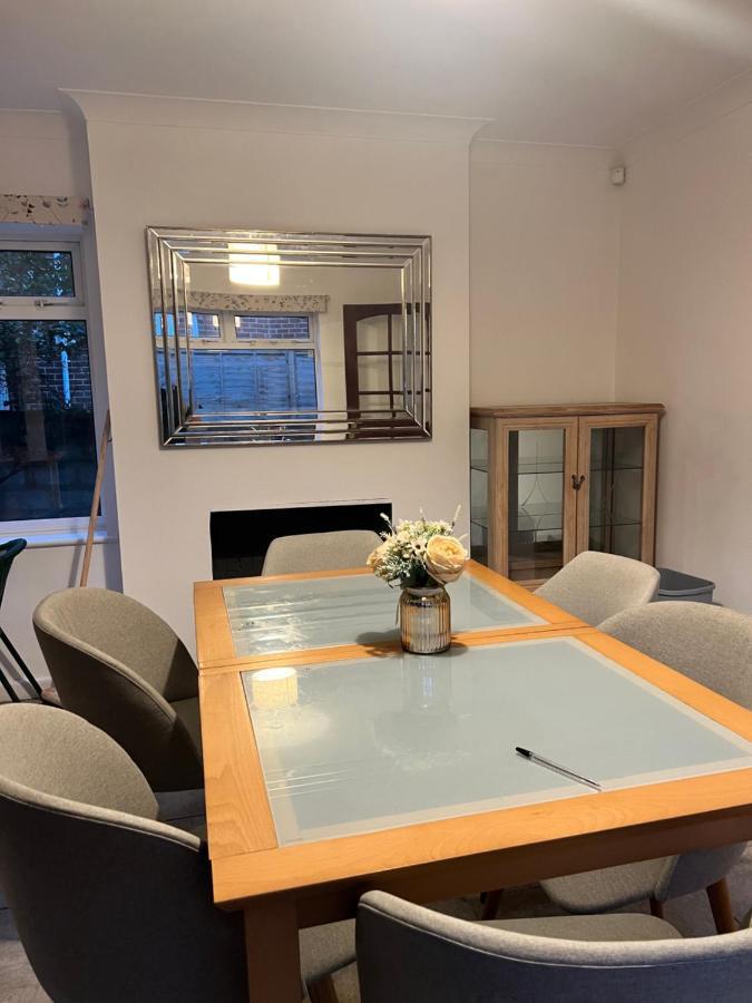 17 Howard Road. Holiday home *