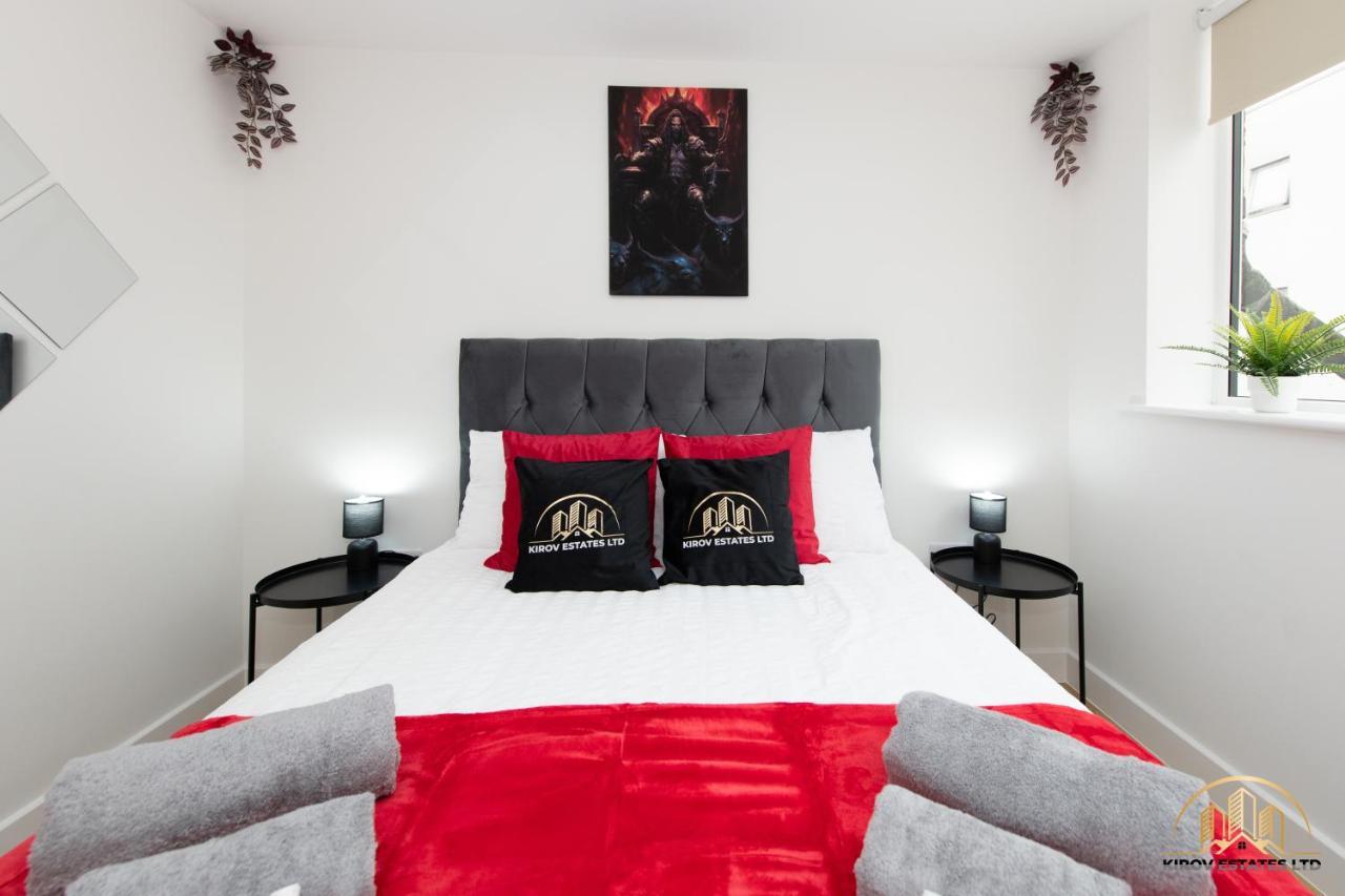 Apartment Hades - The Soul Of Town Southampton