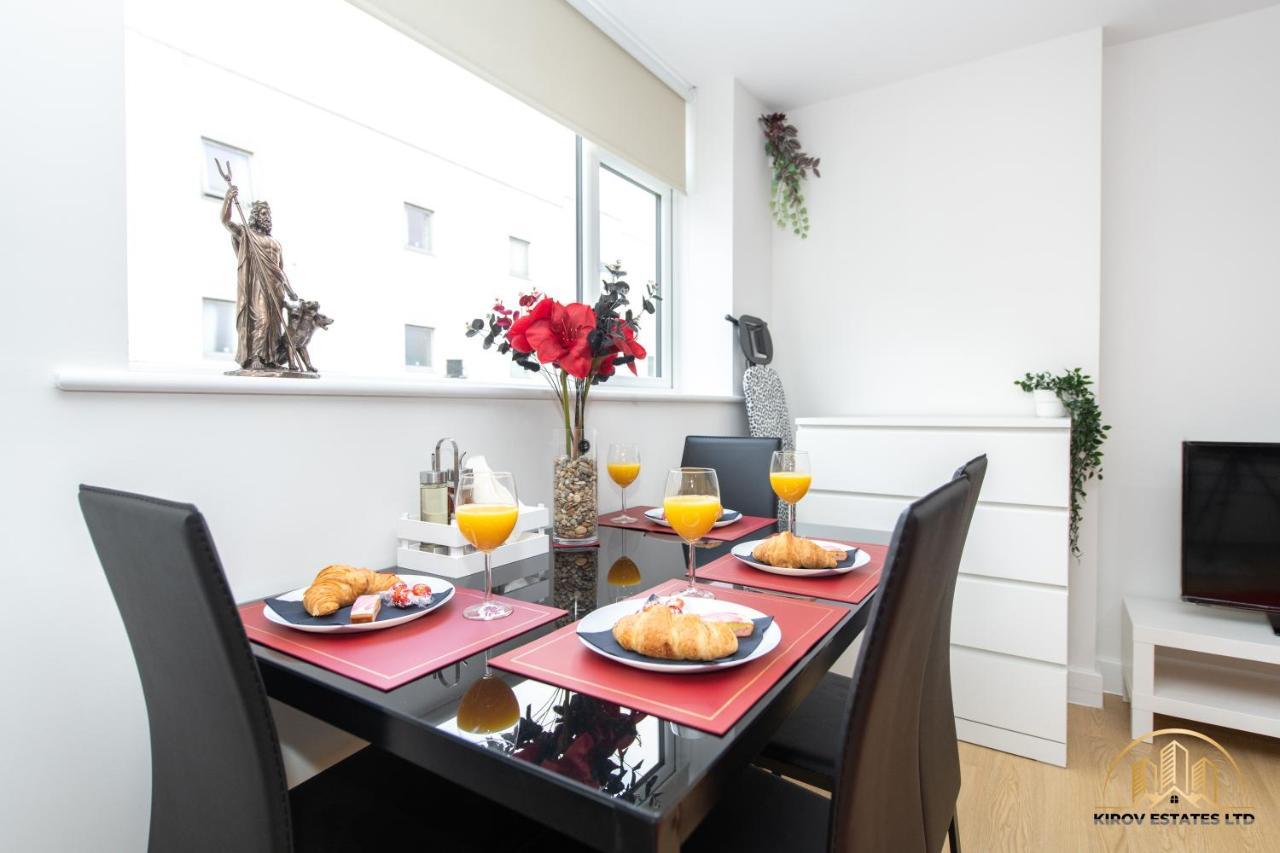 Hades - The Soul Of Town Apartment *
