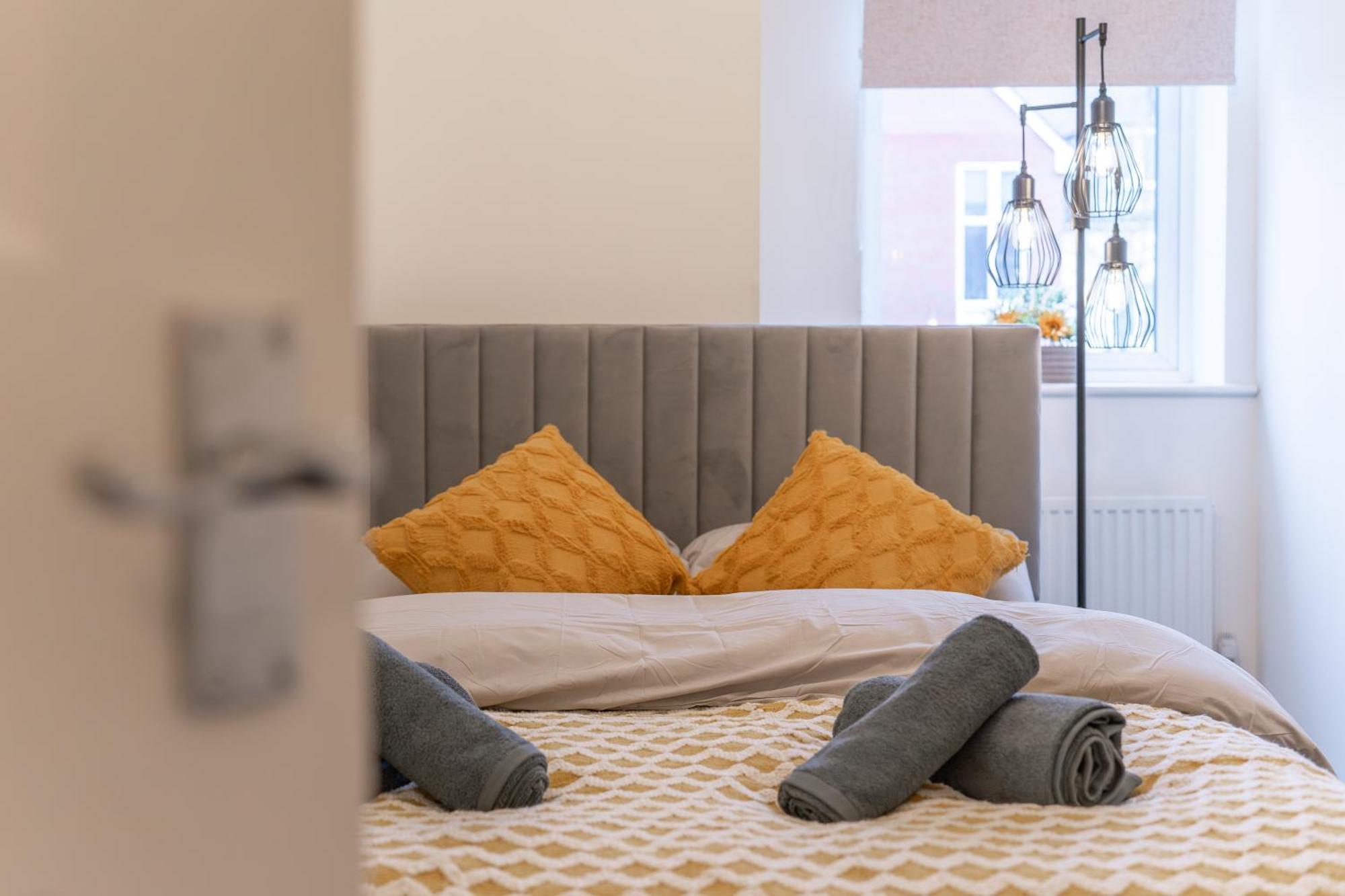 Apartment Open Mind Leisure - Luxury Near Hospital & Underground Free Parking For 2 Vehicles
