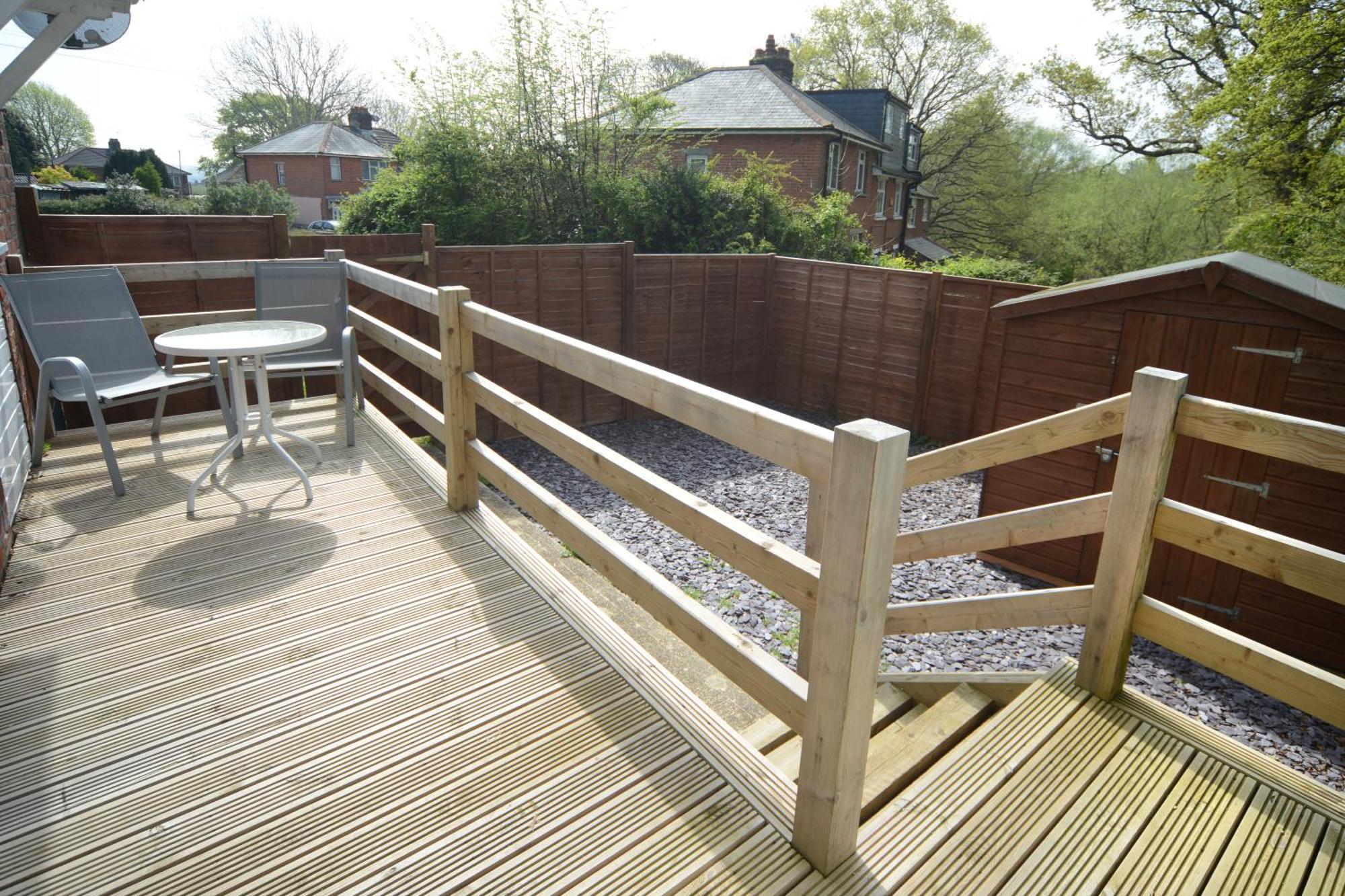 Holiday home Bright 3-Bed Home Ideal Location & Free Parking *