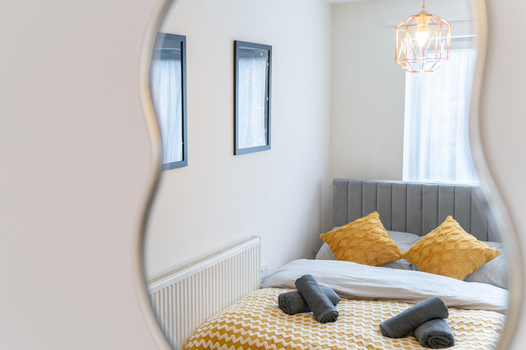 Open Mind Leisure - Luxury Near Hospital & Underground Free Parking For 2 Vehicles Apartment Southampton