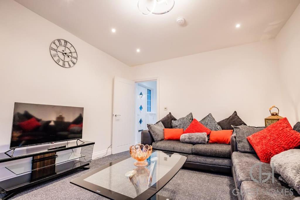 Host & - Broadland House Holiday home
