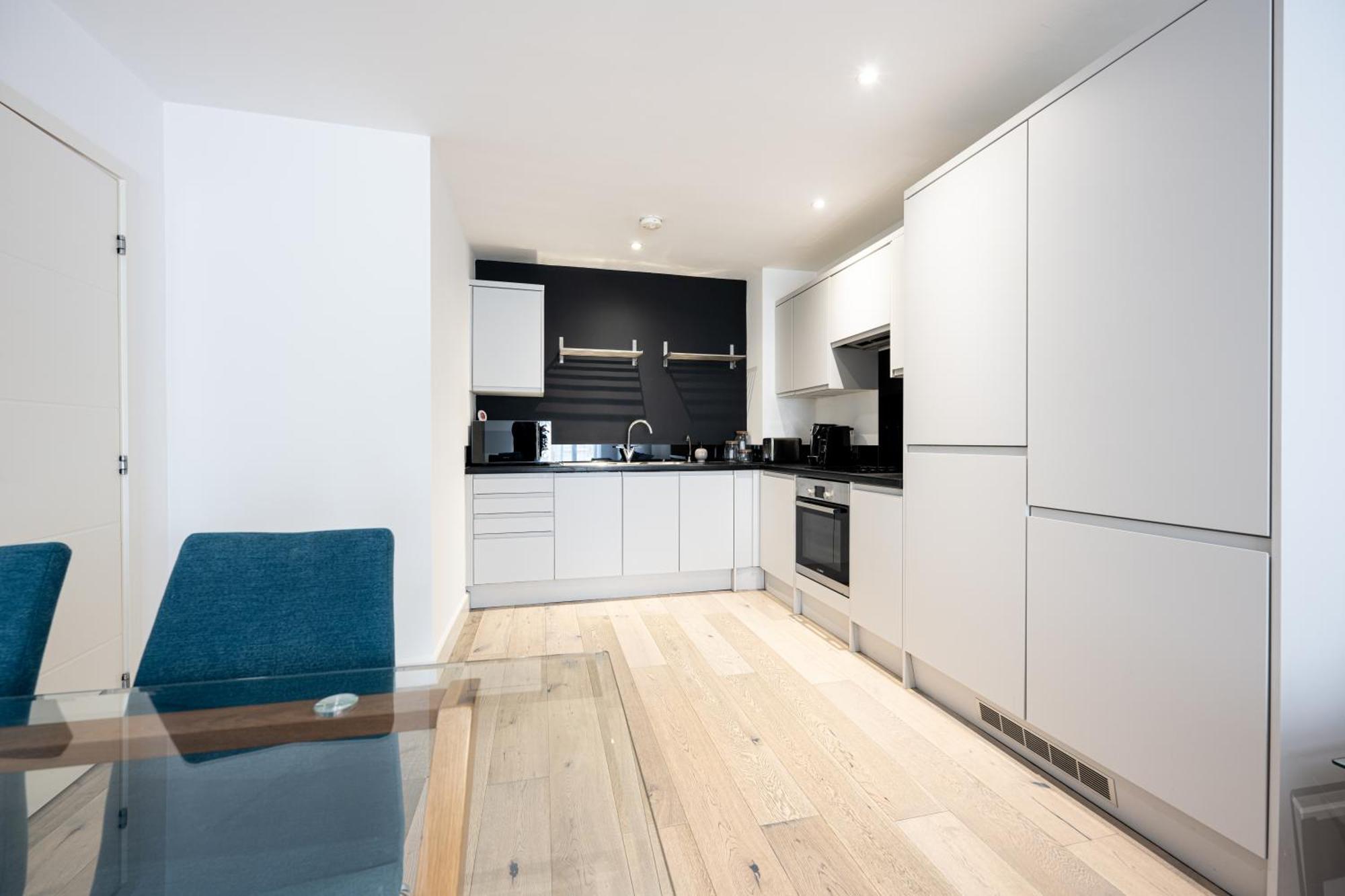 Luxury By Ocean Village Marina * Southampton