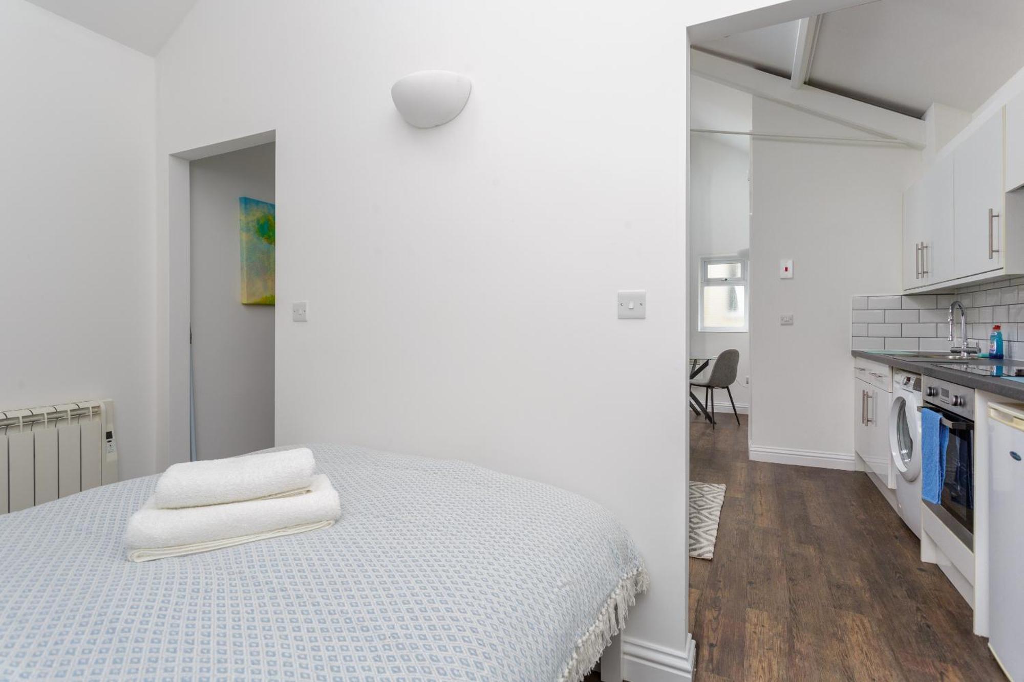 Apartment Stylish Self-contained Annex Near Centre Southampton