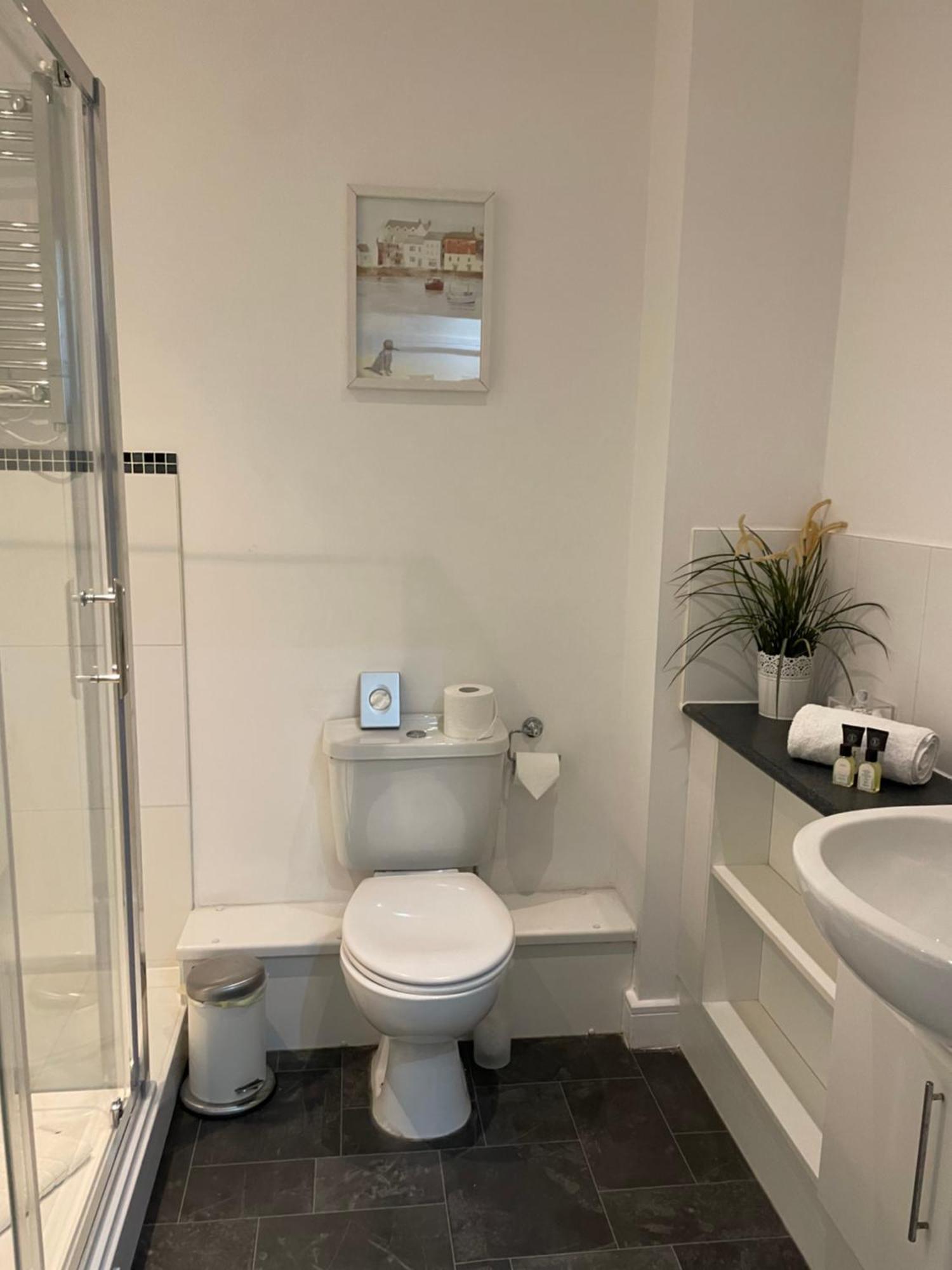 Number 10 Serviced - City Center