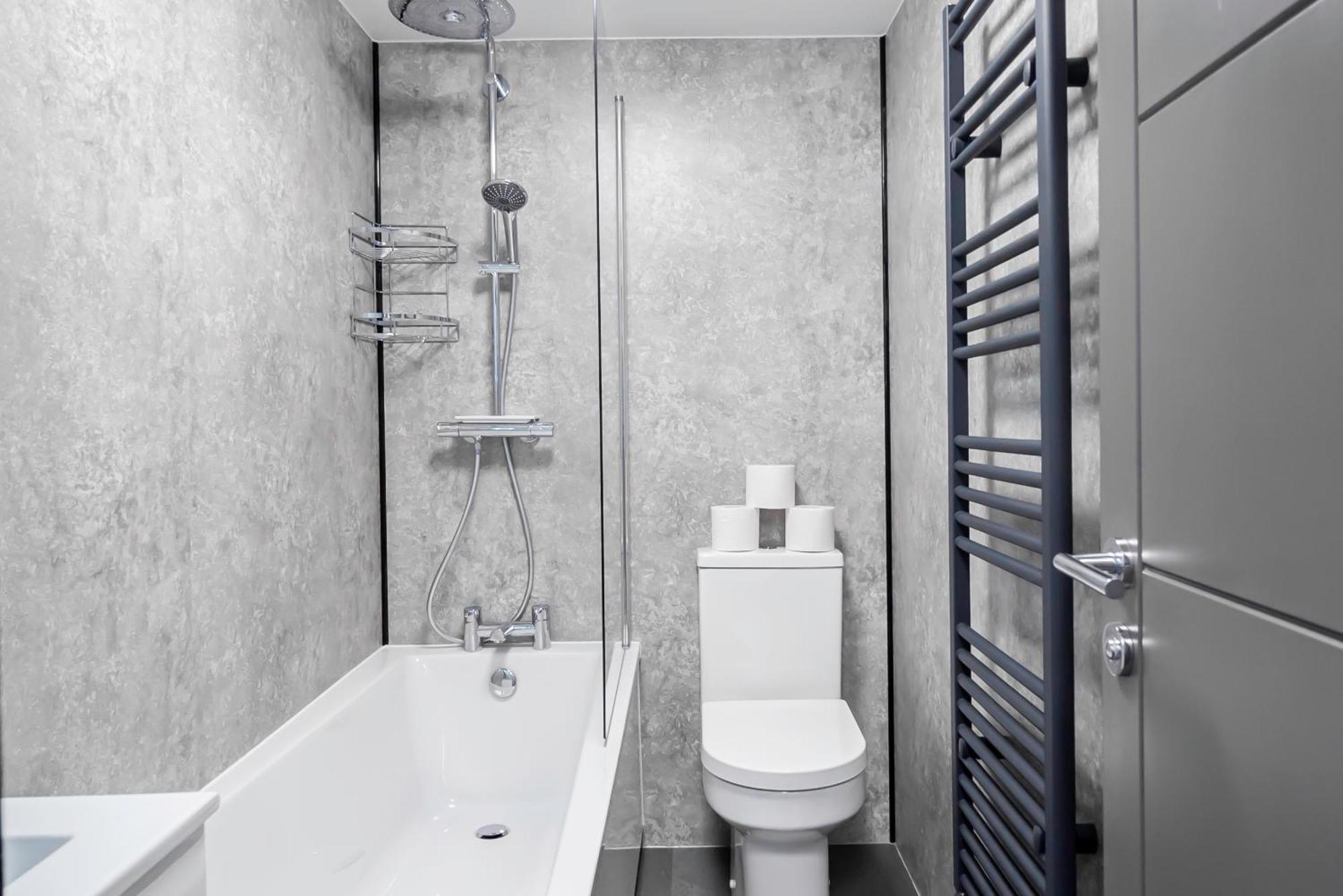 Executive 8beds 3bath Contractorswelcome Parking Holiday home Southampton