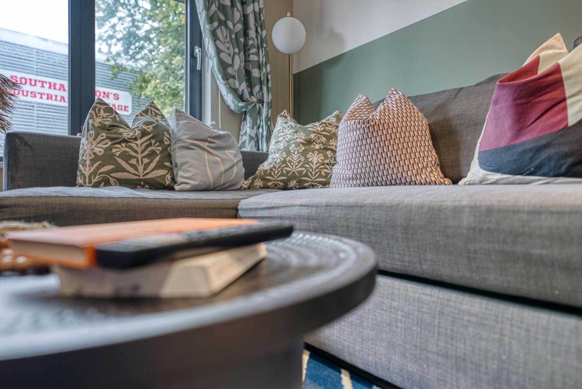 Apartamento 1 Bed Ocean Village Luxury Apartment, Stylish Cosy Location Southampton, Sleeps 4 - Easter Offer! - By Blue Puffin